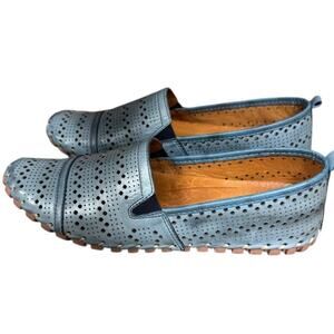 Spring Step Women's Perforated Leather Slip-On Walking Shoes Size 8 Blue